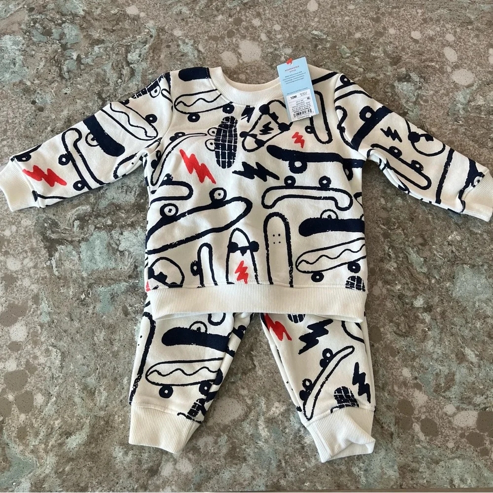 Cat & Jack Skateboard Sweat Set 12M NWT - Picture 1 of 11